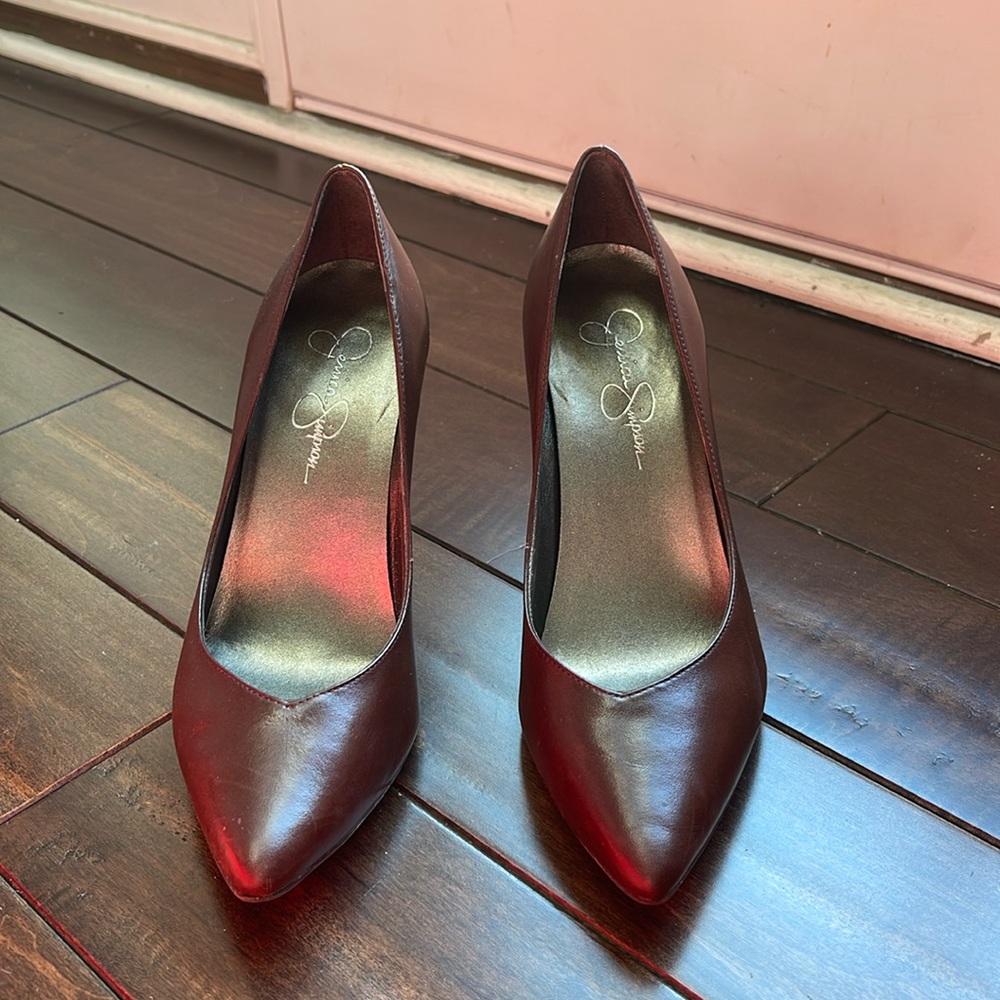 Jessica Simpson Brown Leather heels, size 7